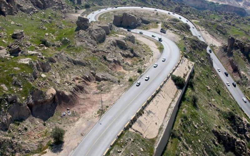 تردد یک میلیون و ۸۰۰ هزار خودرو در محور‌های بوشهر طی اردیبهشت