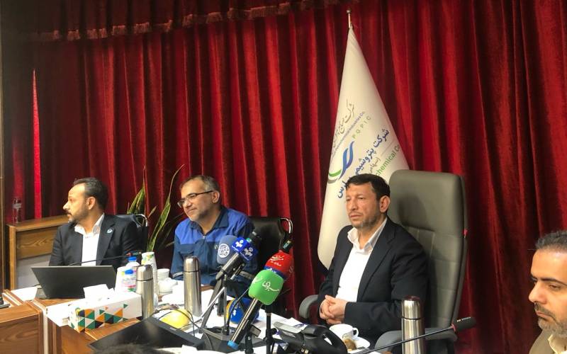 نشست خبری در مجتمع پتروشیمی پارس جنوبی: تأکید بر اشتغالزایی و تولید ملی