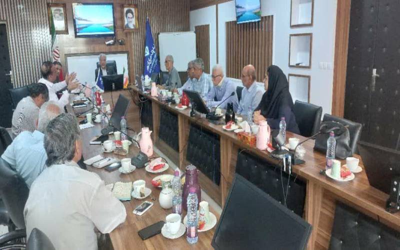 برگزاری نشست هم‌اندیشی کارگروه تخصصی آبزیان با دامپزشکی و شیلات استان بوشهر